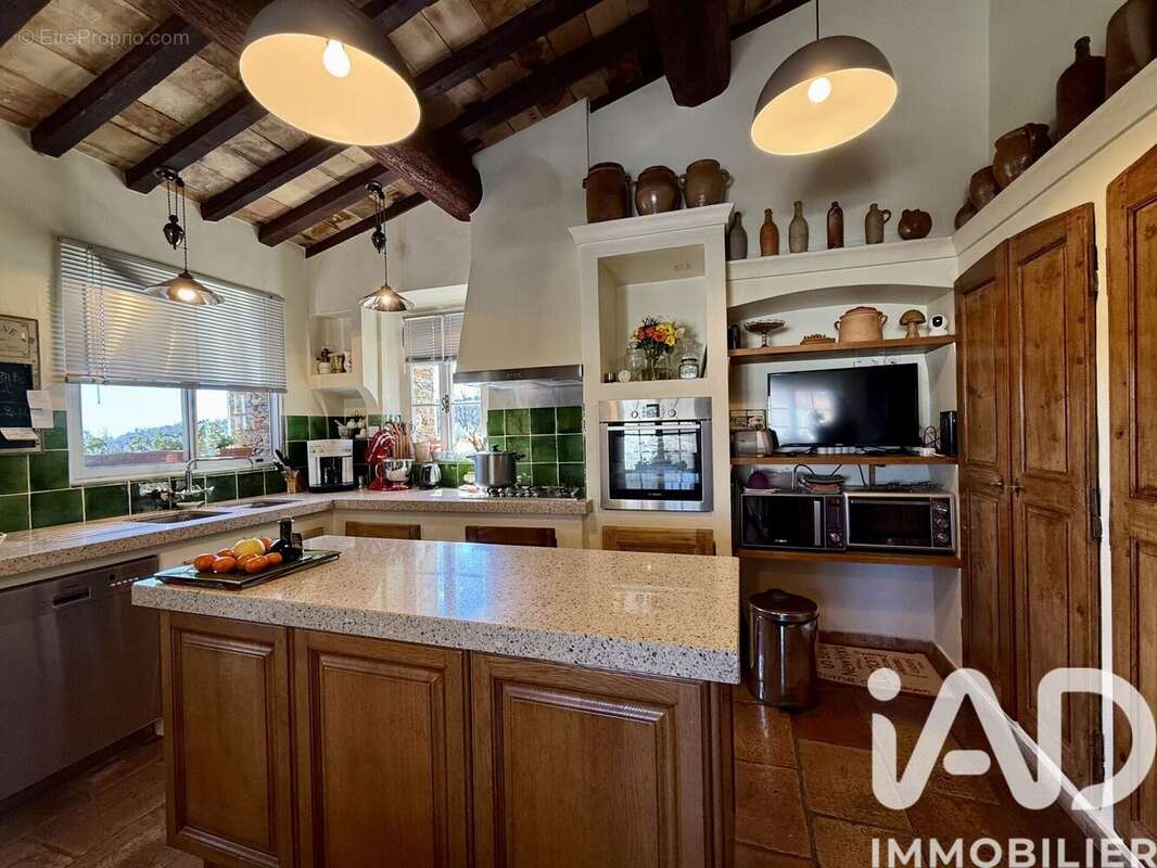 Photo 8 - Maison à LA GARDE-FREINET