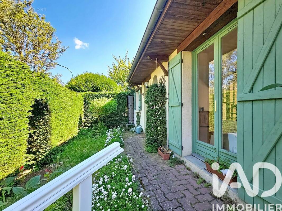 Photo 1 - Maison à VAIRES-SUR-MARNE