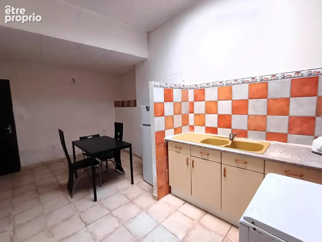 Appartement 67 m2 en rez-de-chaussée : rendement locatif brute de 11 % ! - photo 4