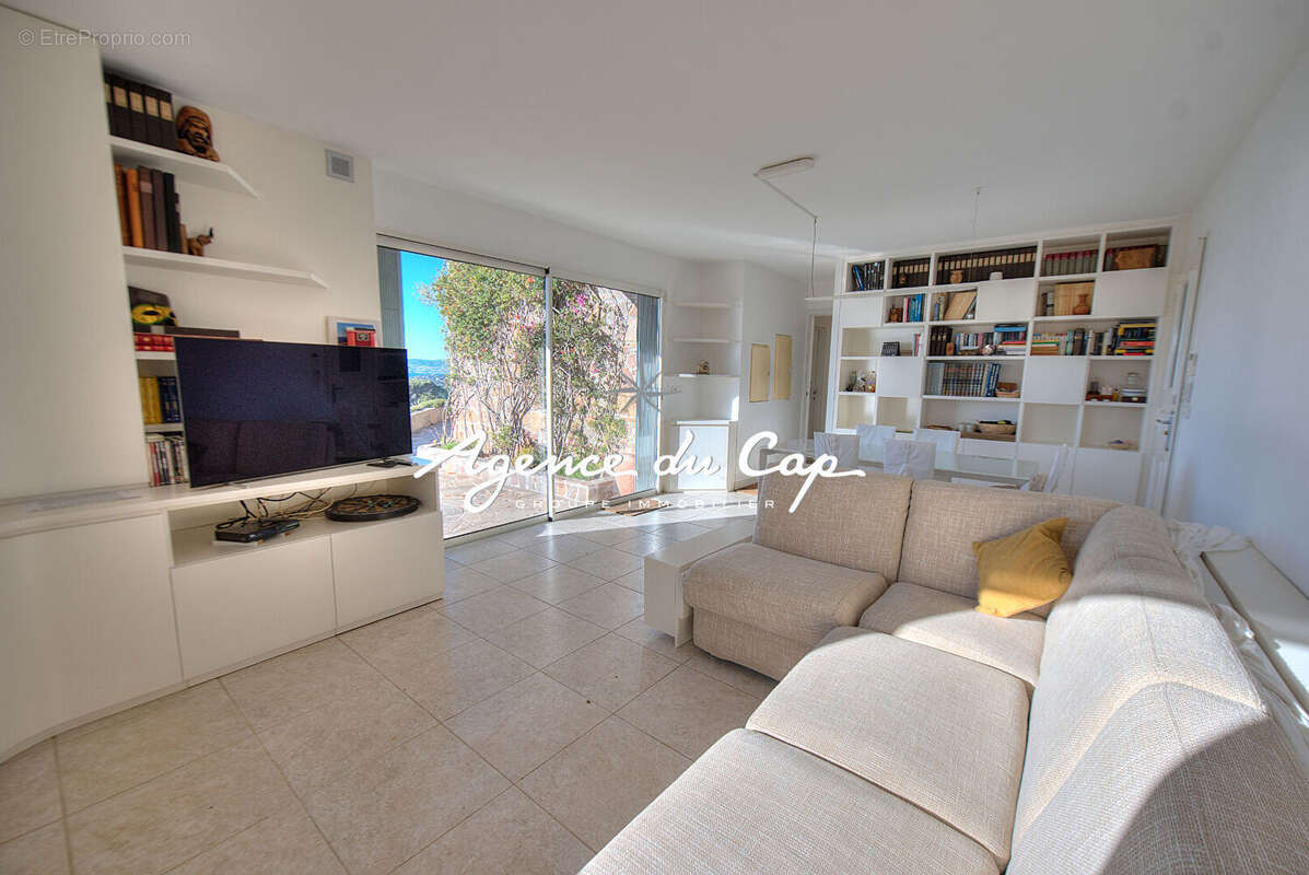 Maison à SAINT-RAPHAEL