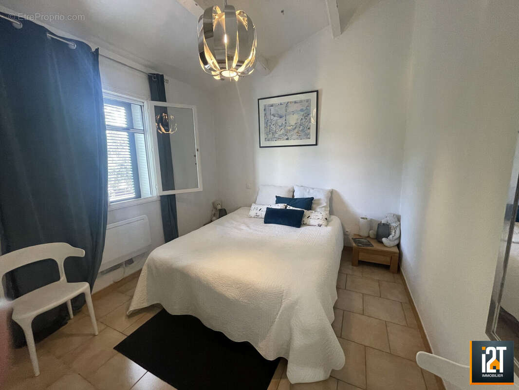 Maison à BOISSET-ET-GAUJAC