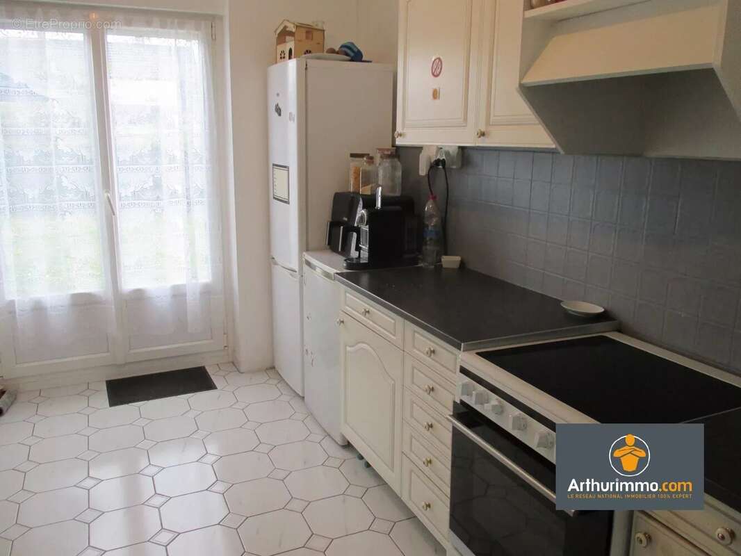 Maison à NEUFCHATEL-SUR-AISNE