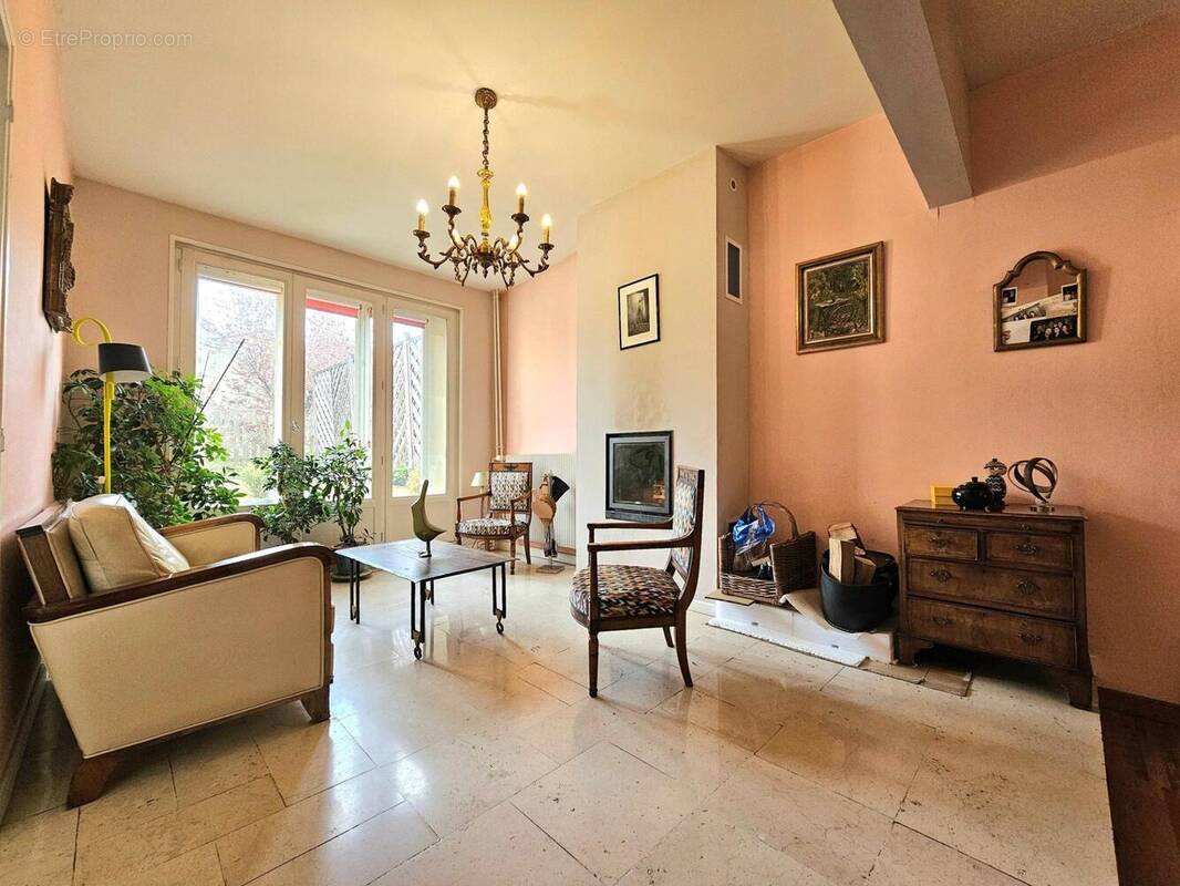 Photo 1 - Maison à REIMS