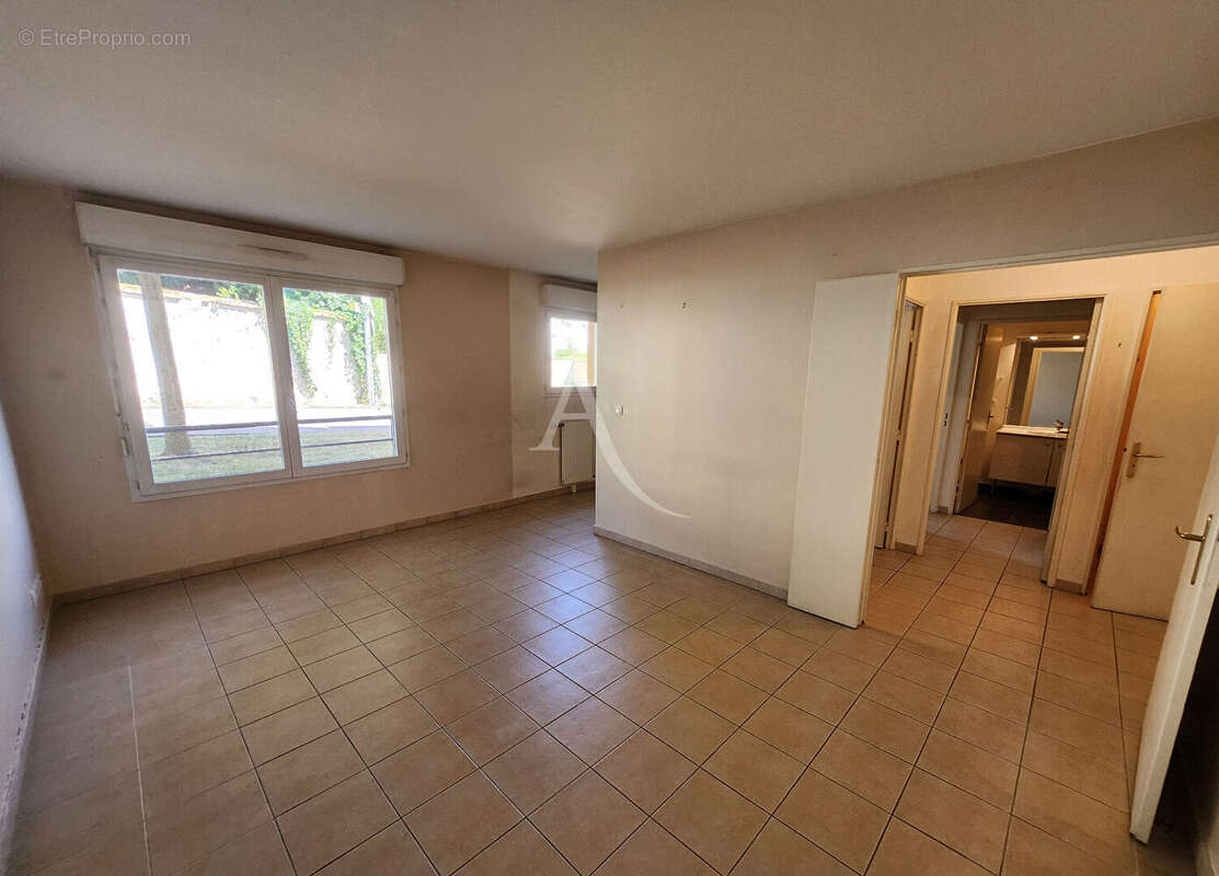 Appartement à DOURDAN