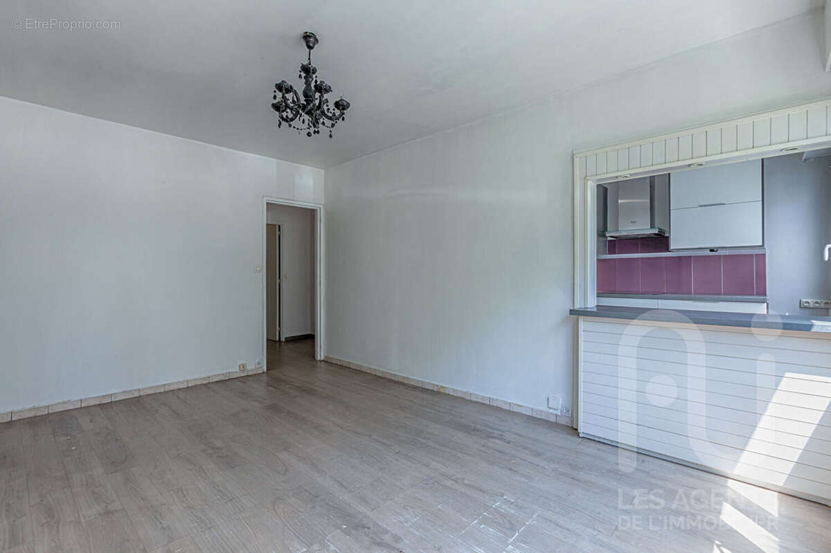 3 pièces 61 m² avec cave et parking Résidence semi-récente - photo 3