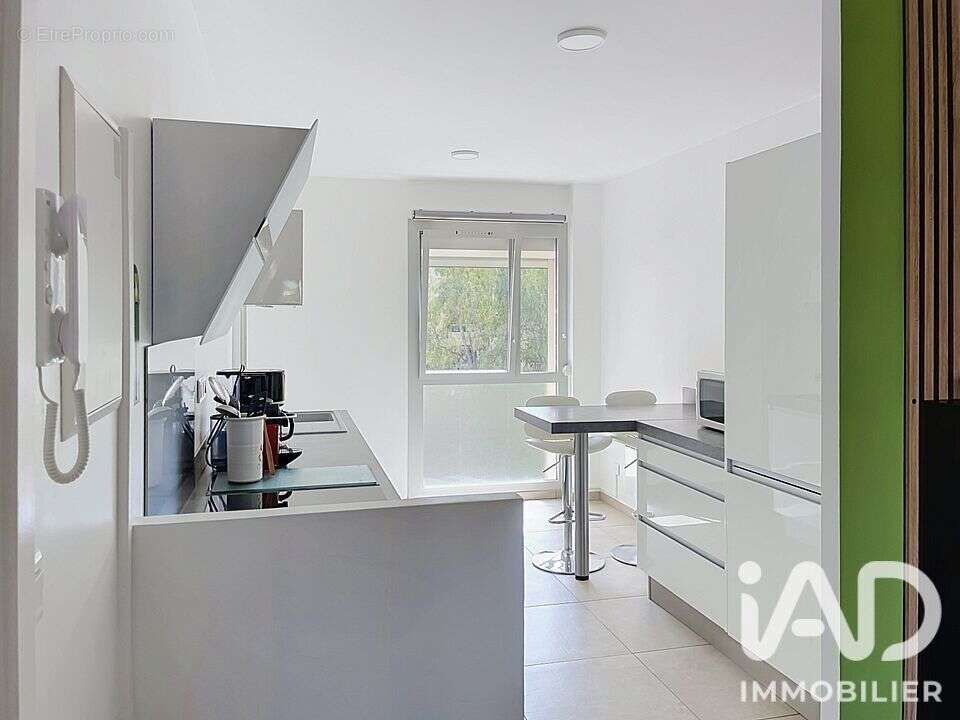 Appartement 77 m² à Hyeres  - photo 7