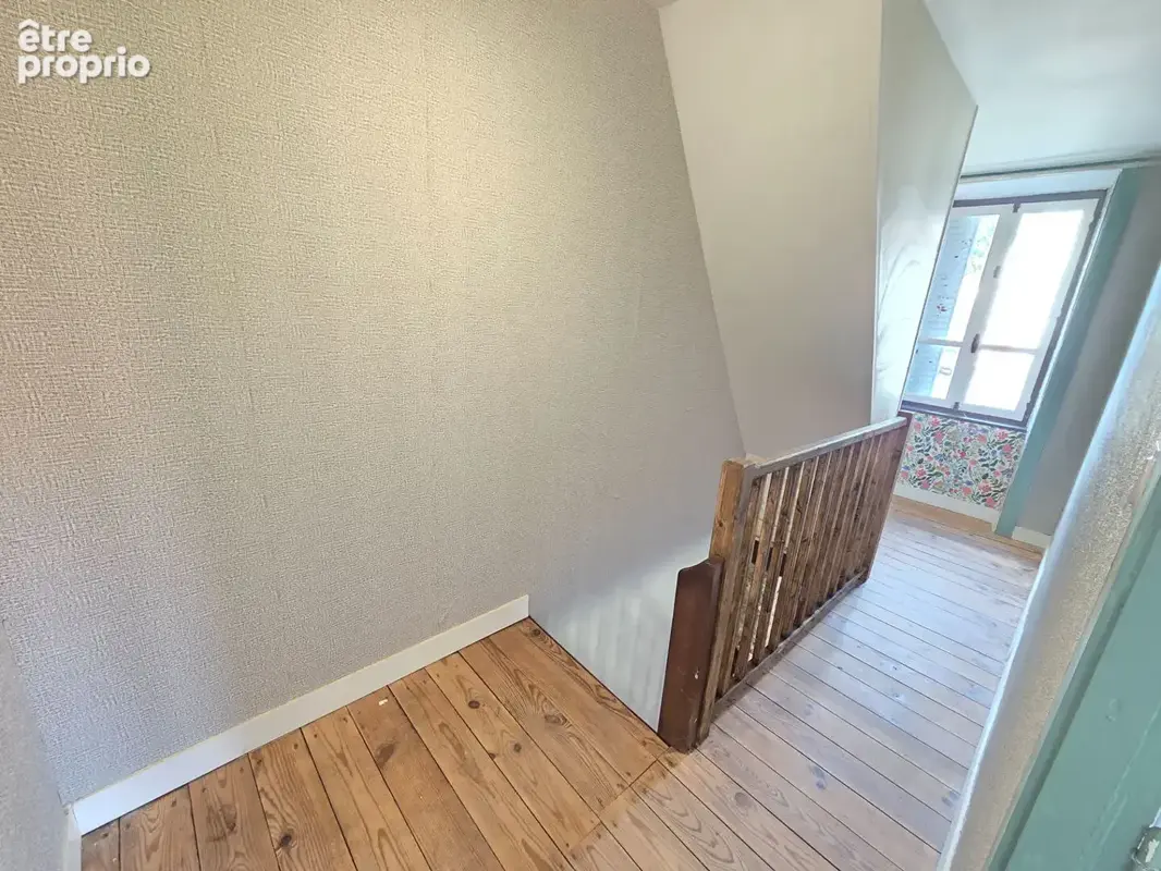Maison de village de 92 m² avec 3 pièces ? Roziers-Saint-Georges - photo 7