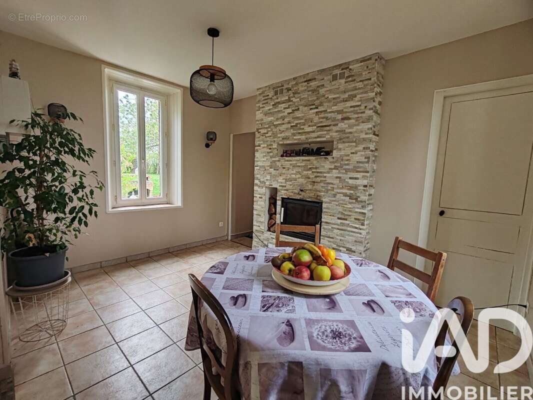 Photo 2 - Maison à BAILLEAU-ARMENONVILLE