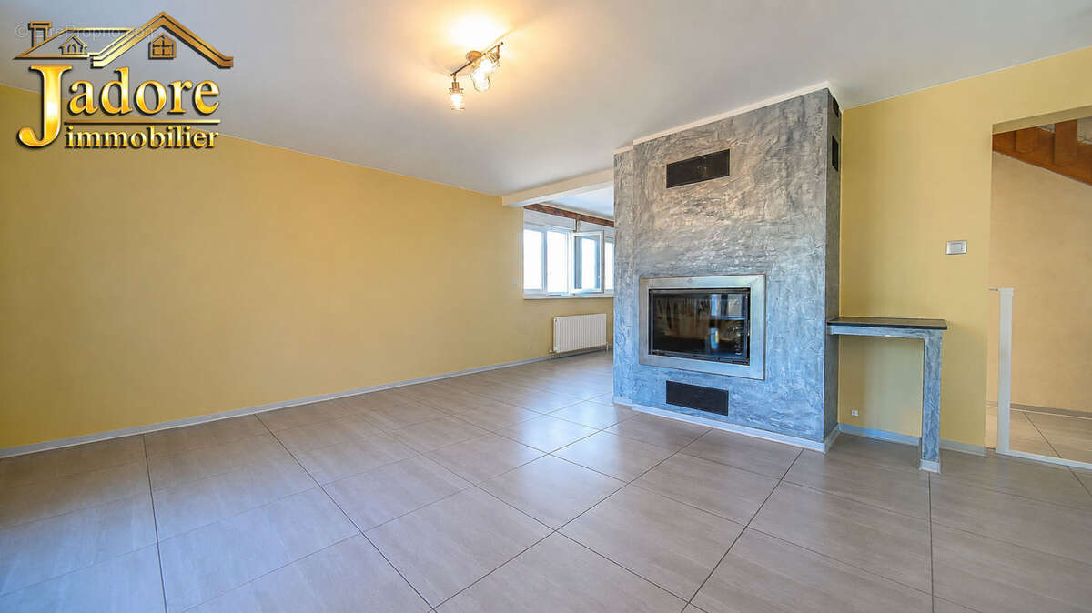 Superbe maison renovee type plain pied - photo 13