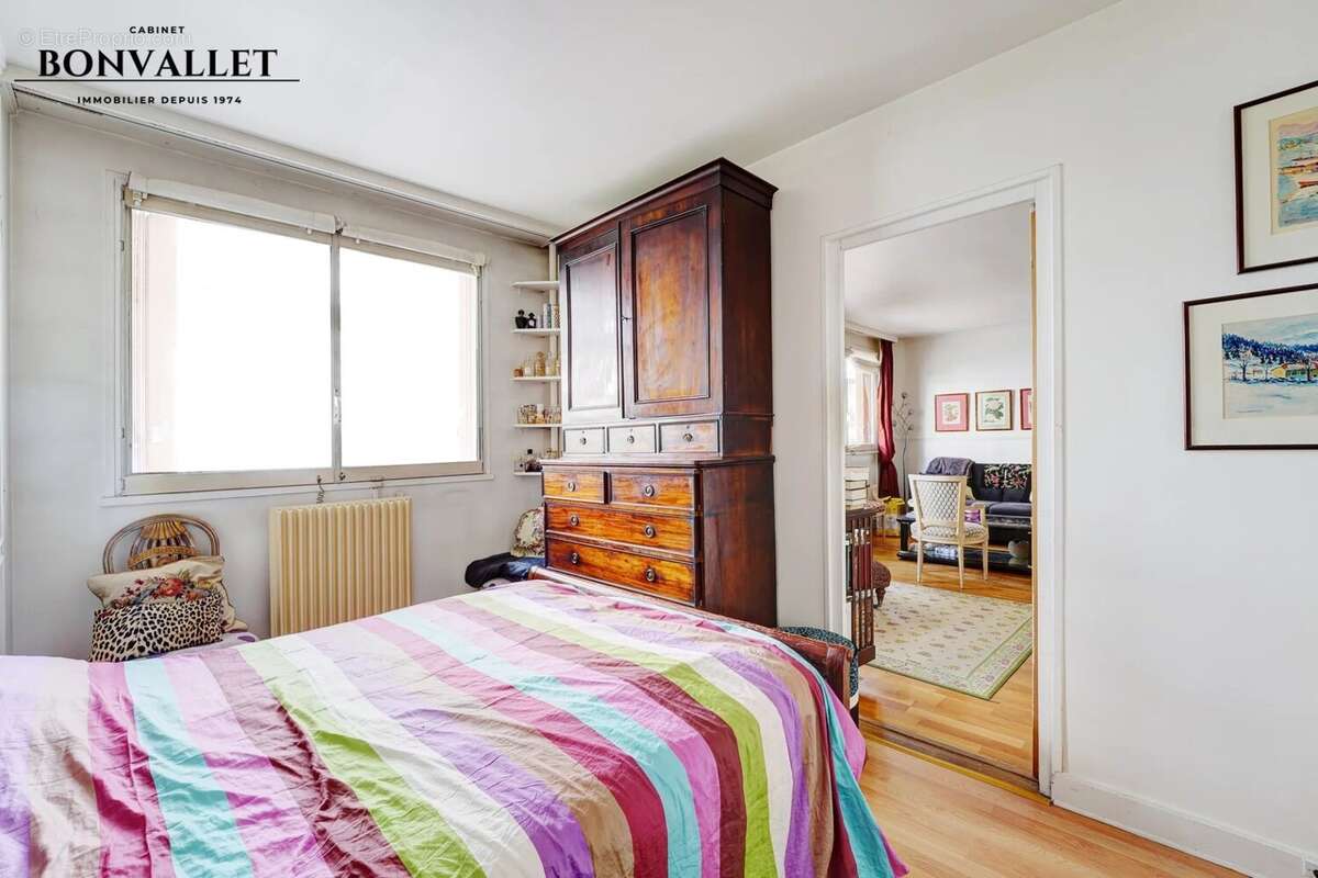 Appartement à PARIS-15E
