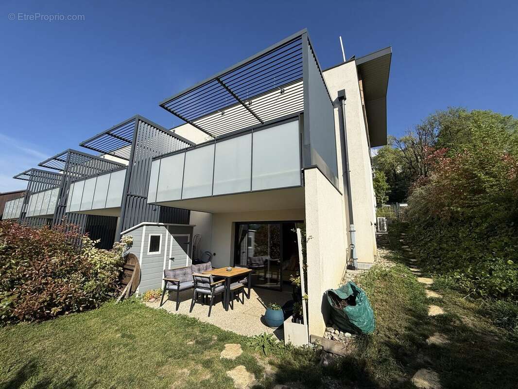 Appartement à MONTBONNOT-SAINT-MARTIN