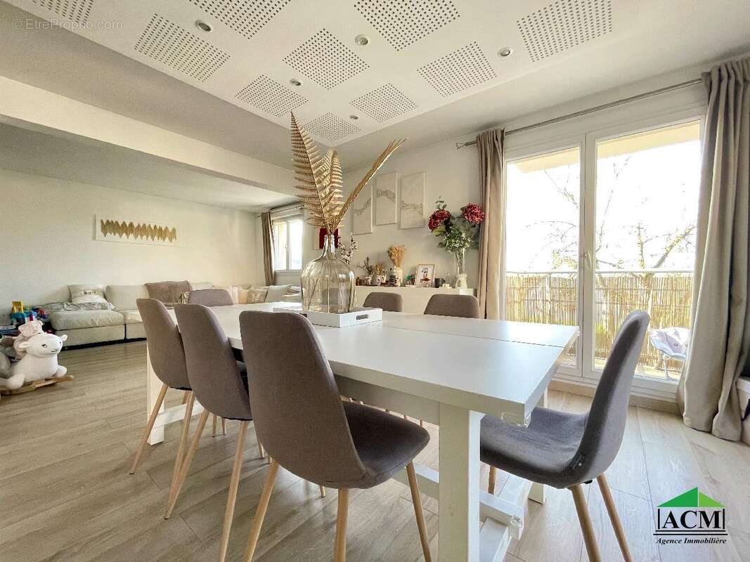Appartement à SAINT-OUEN-L'AUMONE