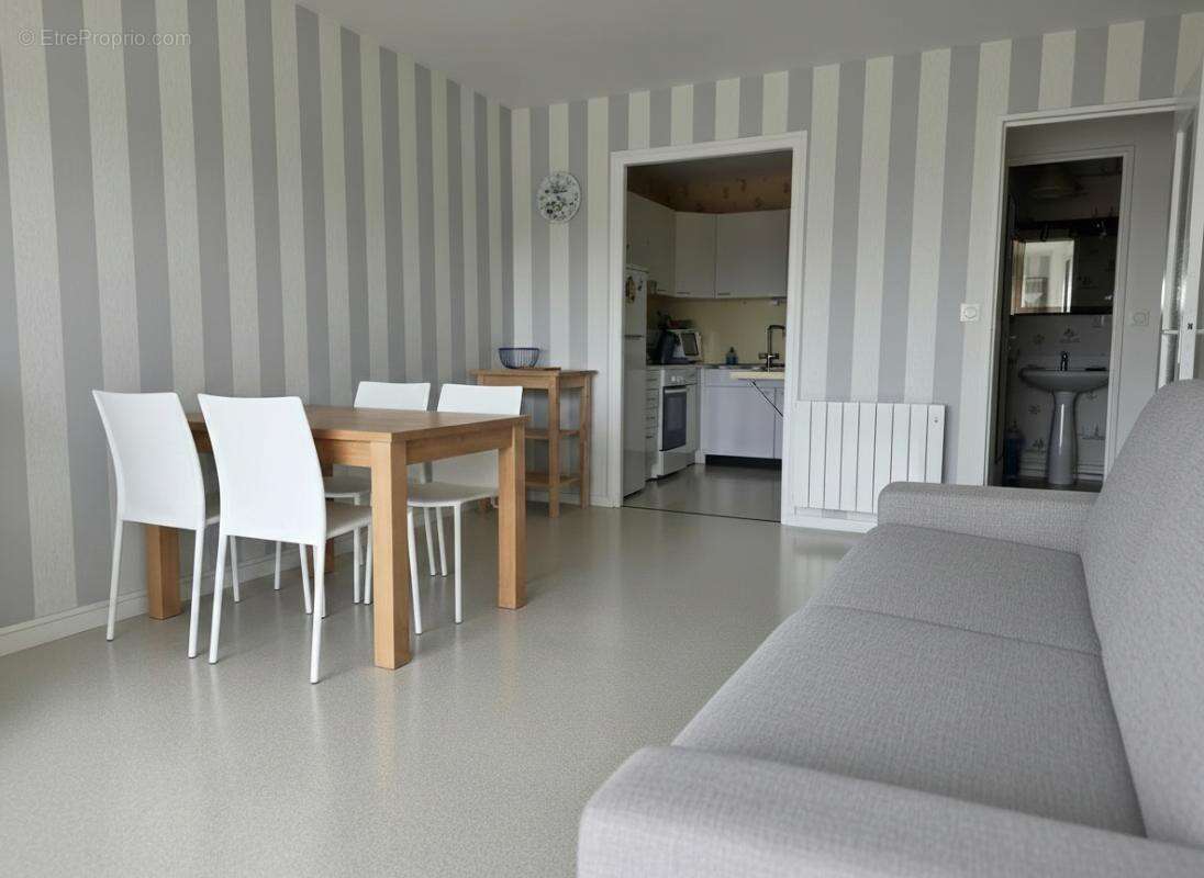 Appartement Camiers 2 pièce(s) 45 m2 - photo 4