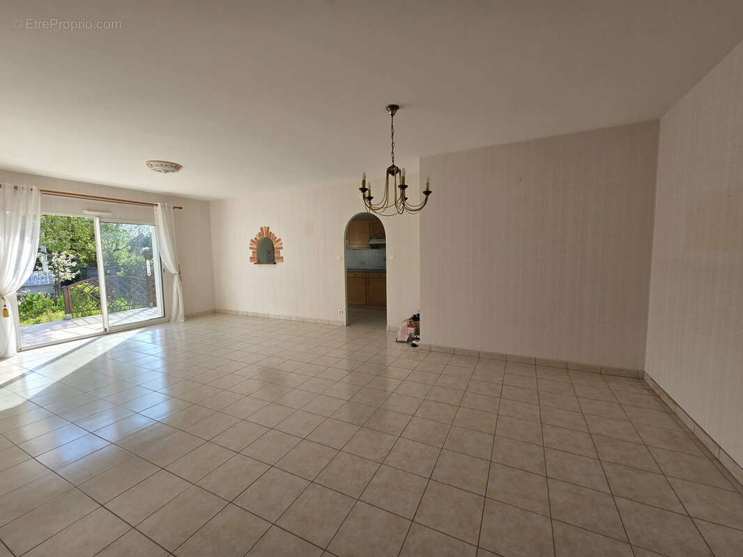 Maison à SAINT-HILAIRE-DE-RIEZ