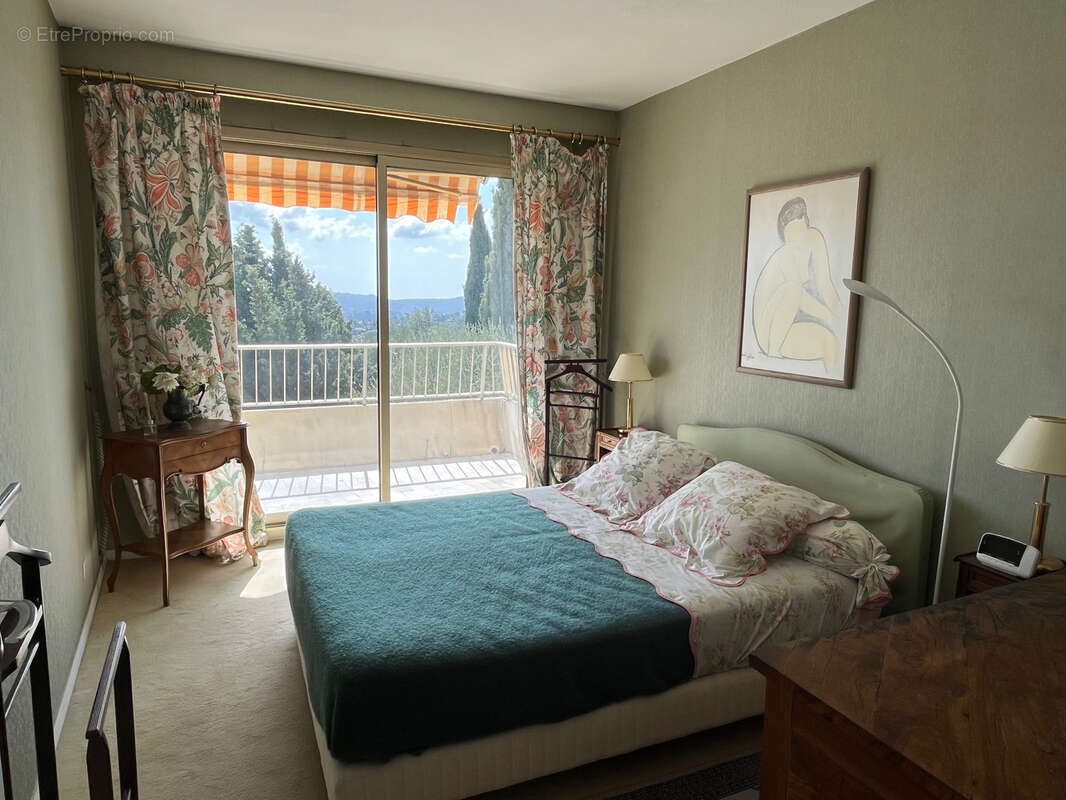 Appartement à GRASSE