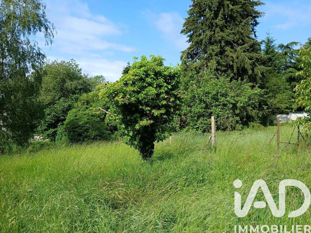 Maison 86 m² à Landelles  - photo 6