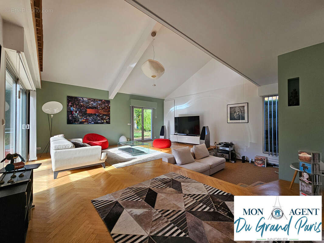 Maison à JOUY-EN-JOSAS