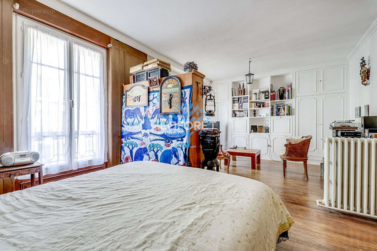 Appartement à PARIS-12E
