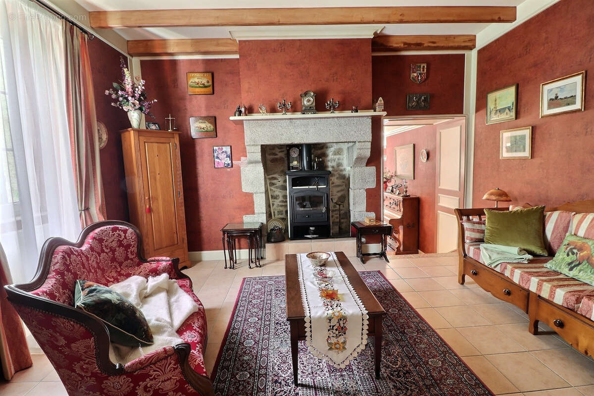 Maison à LANDIVISIAU