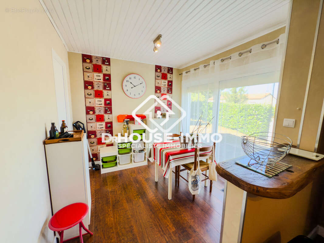 Maison à MARSAC-SUR-L&#039;ISLE