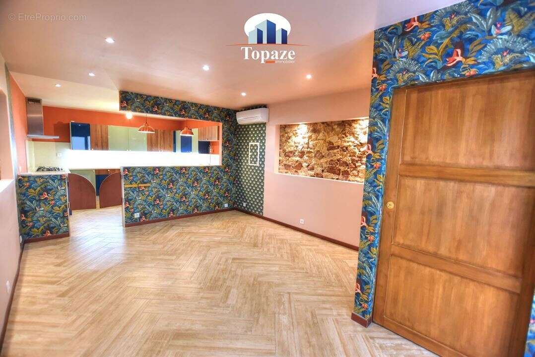 Appartement à FREJUS