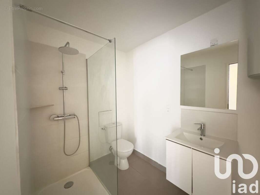 Photo 5 - Appartement à BESSE-SUR-ISSOLE