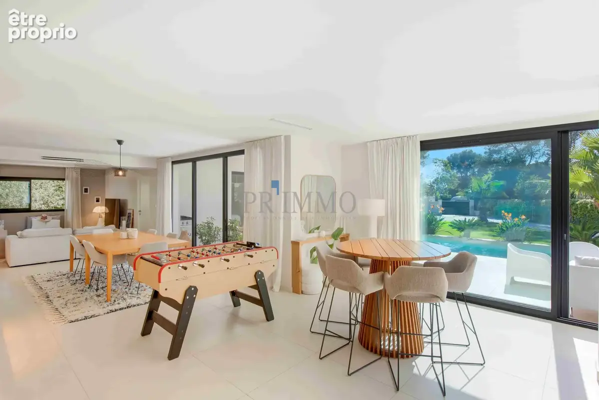 BOULOURIS : Villa contemporaine de 230 m2 - photo 5
