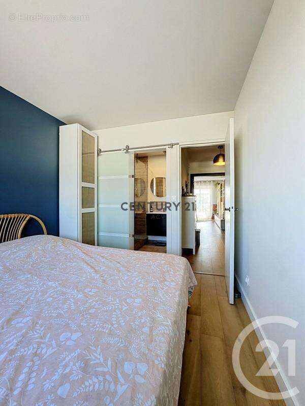 Appartement à MAISONS-ALFORT