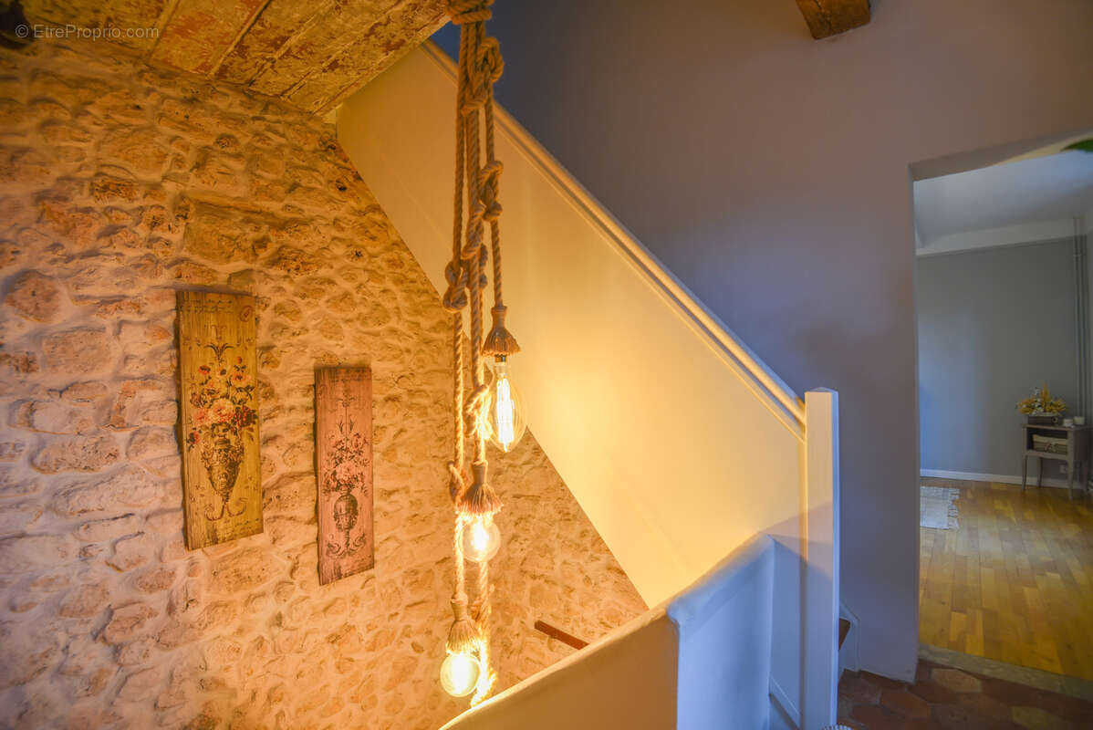 Maison à LE CANNET-DES-MAURES