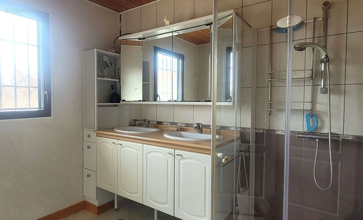 Maison à BELLEGARDE-SUR-VALSERINE