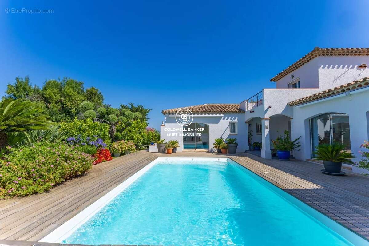 Villa d'architecte - route des plages - photo 3