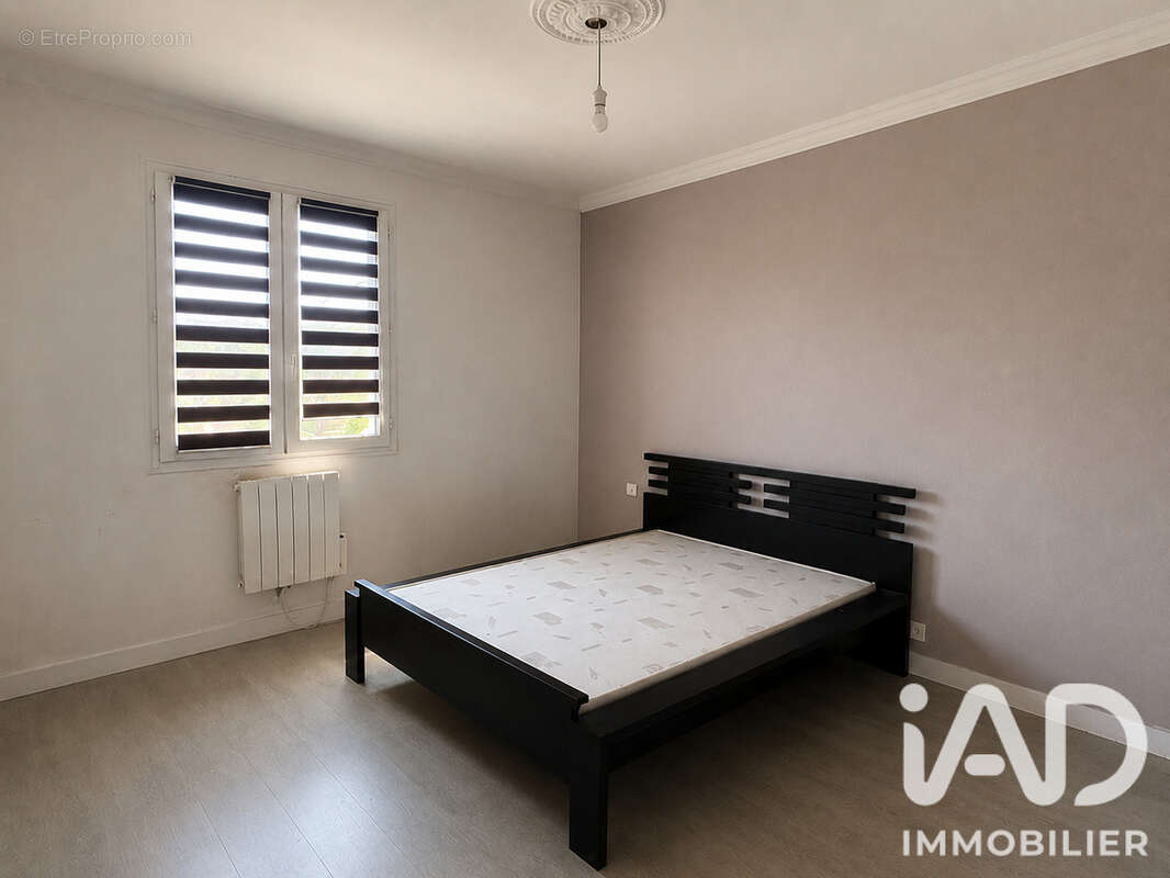 Maison 82 m² à Sainte-Genevieve-Les-Gasny  - photo 7
