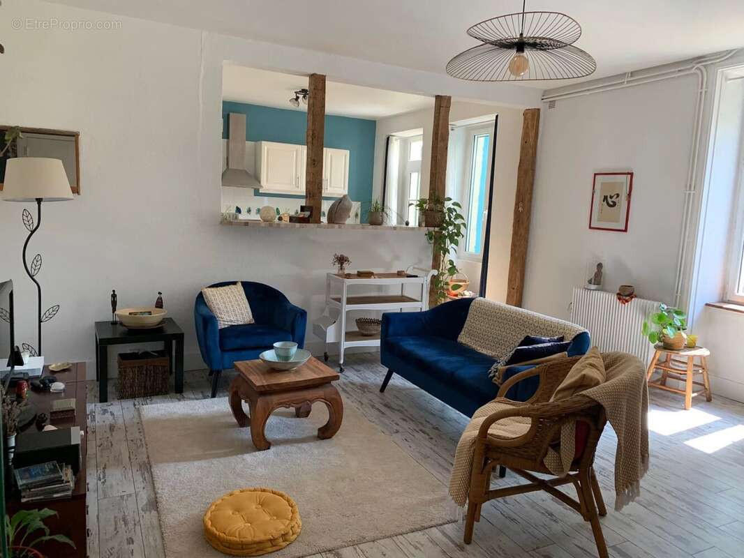 Maison 112 m² à Rochechouart  - photo 4