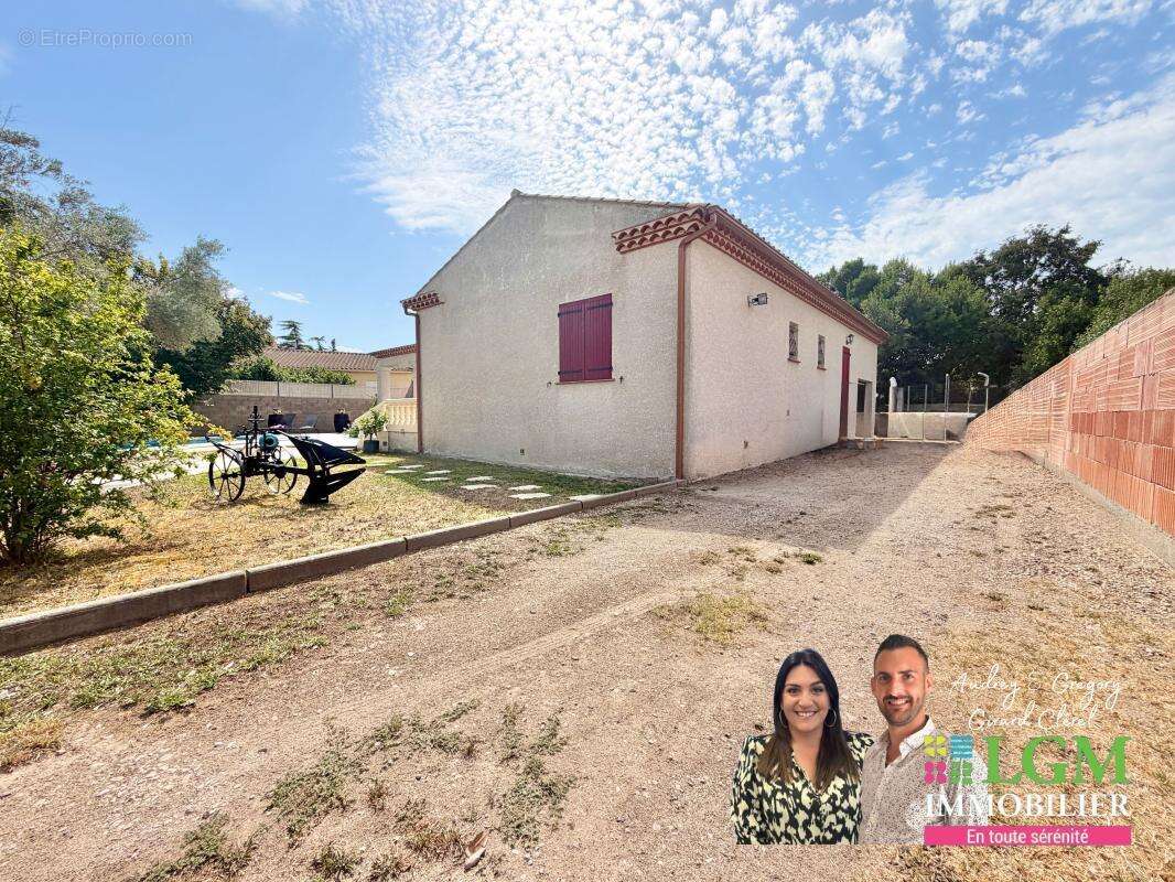 Maison de plain-pied, 4 chambres, piscine, 1000m2 de terrain, au calme, proche du centre - photo 26