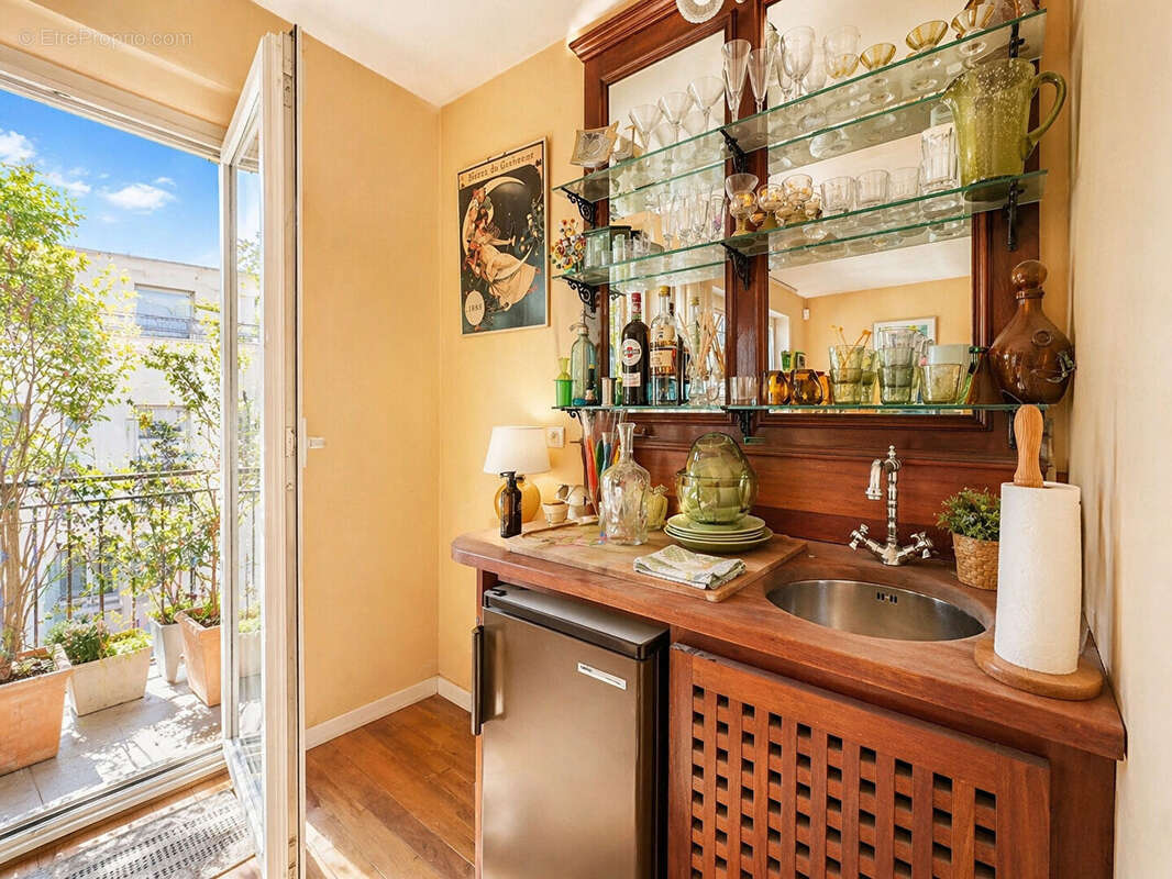 Appartement à PARIS-15E