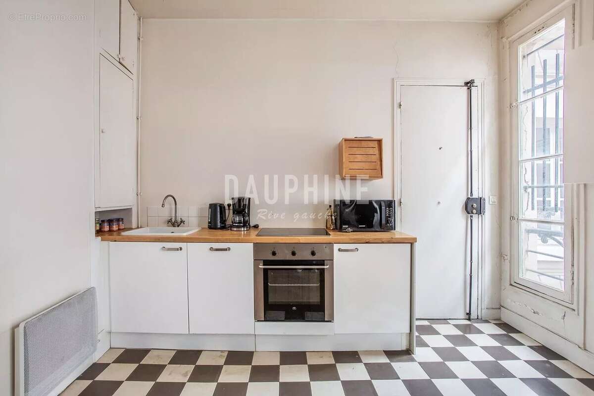Appartement à PARIS-6E