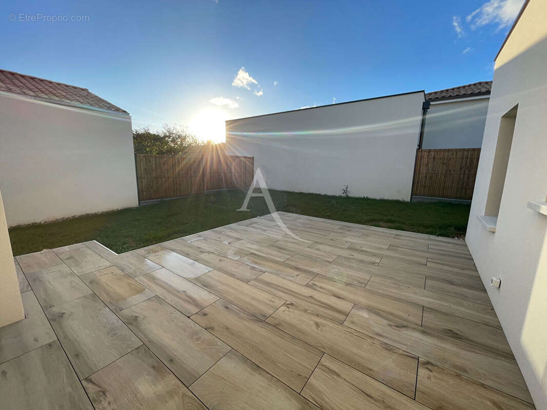 Maison à SAINT-HILAIRE-LA-FORET