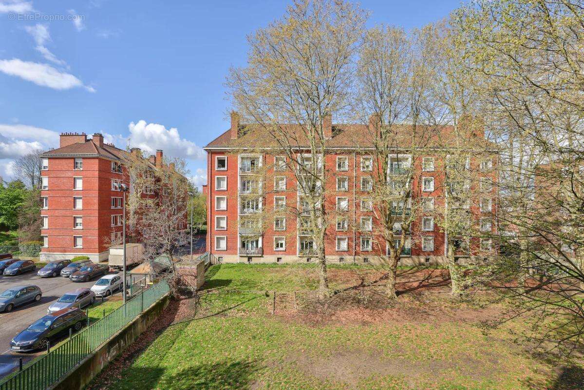 Appartement à SAINT-OUEN