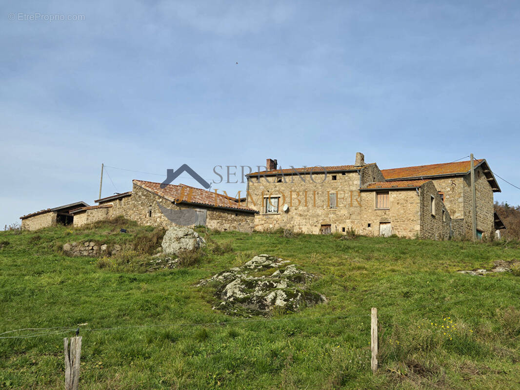 Maison à SAINT-VICTOR