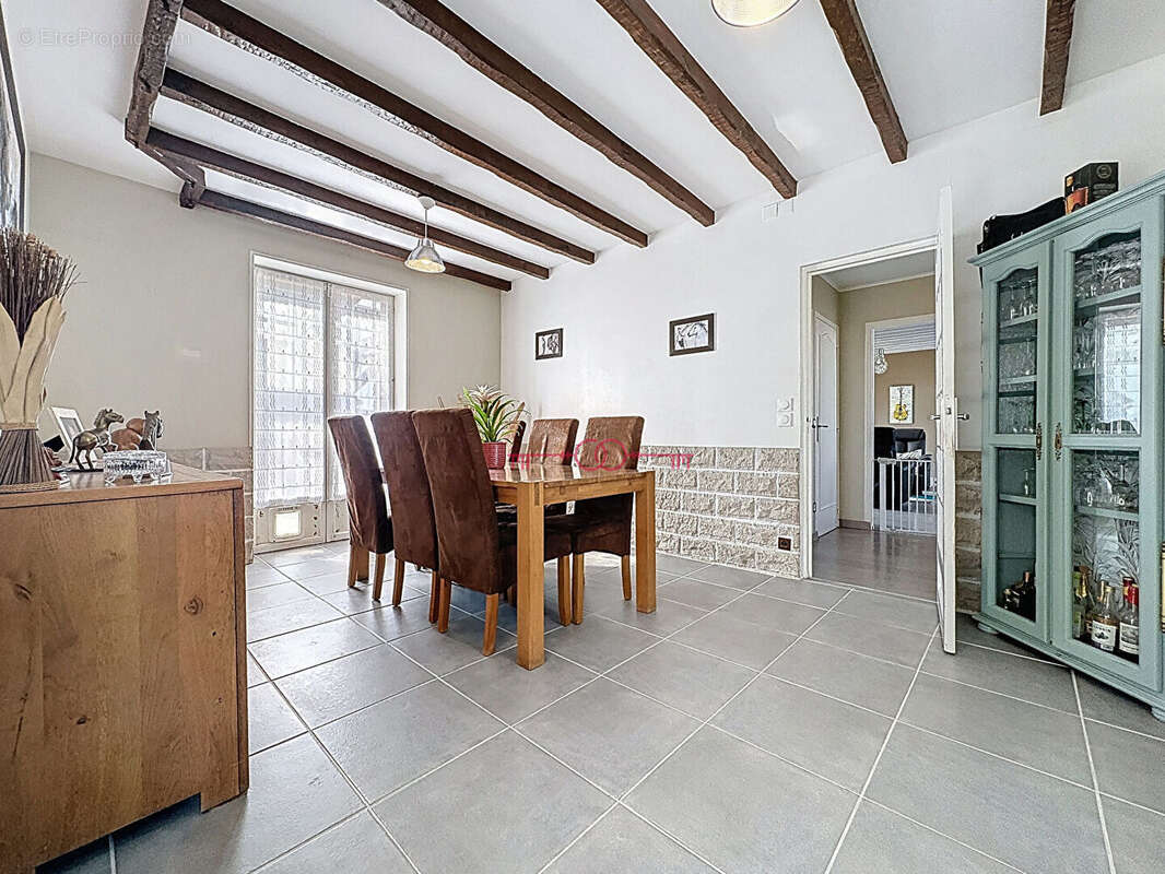 Maison à MENNEVILLE