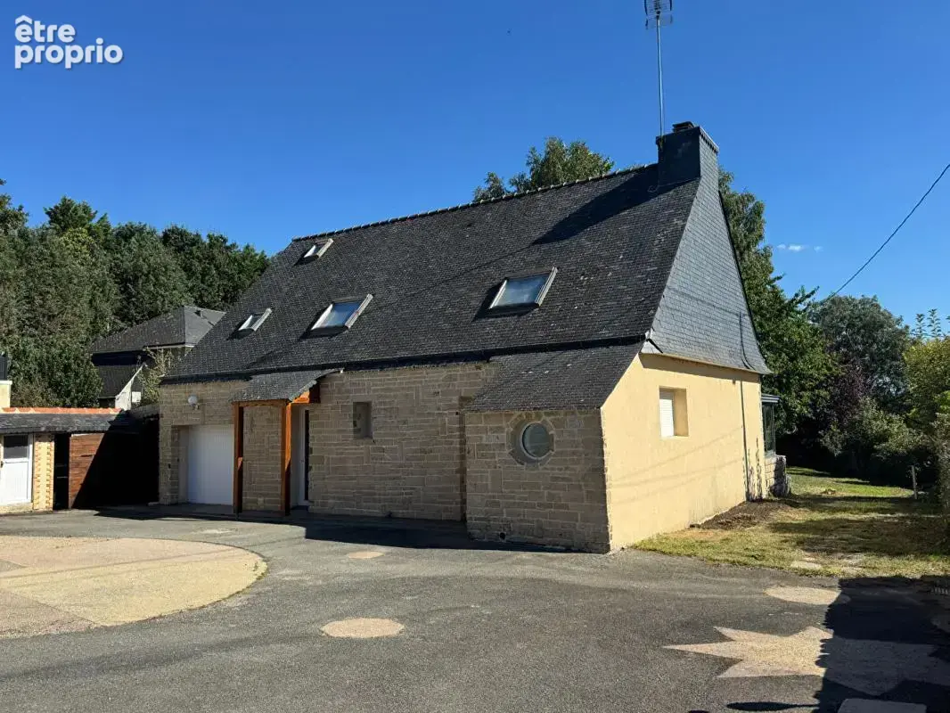 Maison  - 5 pièces - Saint Nolff - Réf 9208 - photo 4