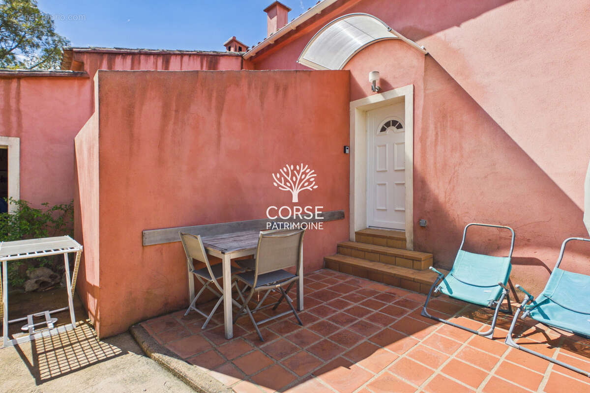 Maison de 160m2 à Porto-Vecchio - photo 24