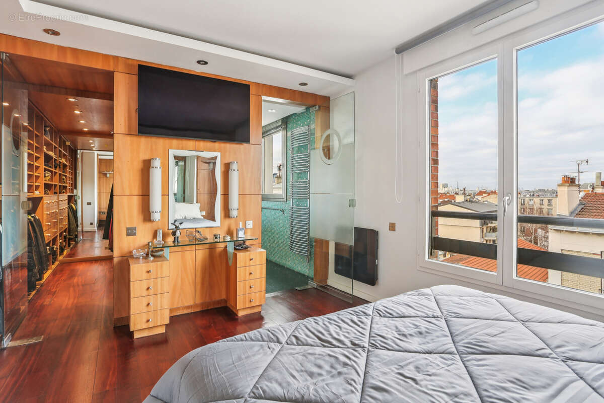 Appartement à PARIS-12E
