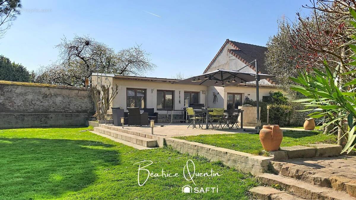 Photo 1 - Maison à SAULX-LES-CHARTREUX