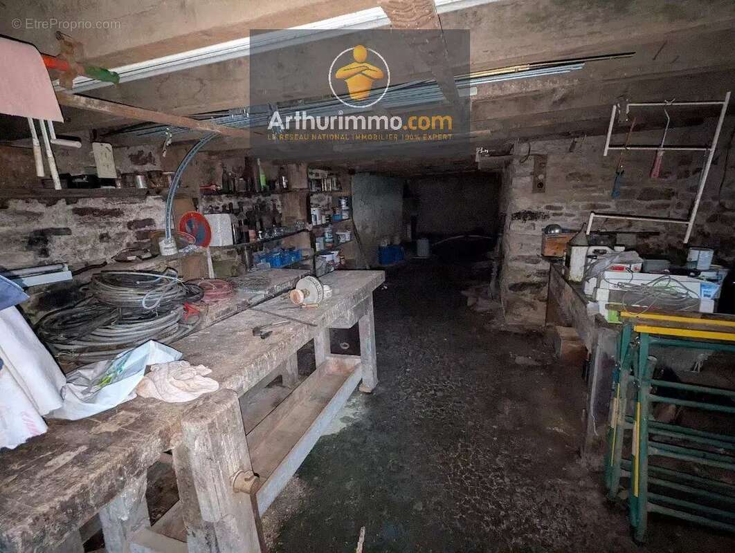Commerce à LANOUEE