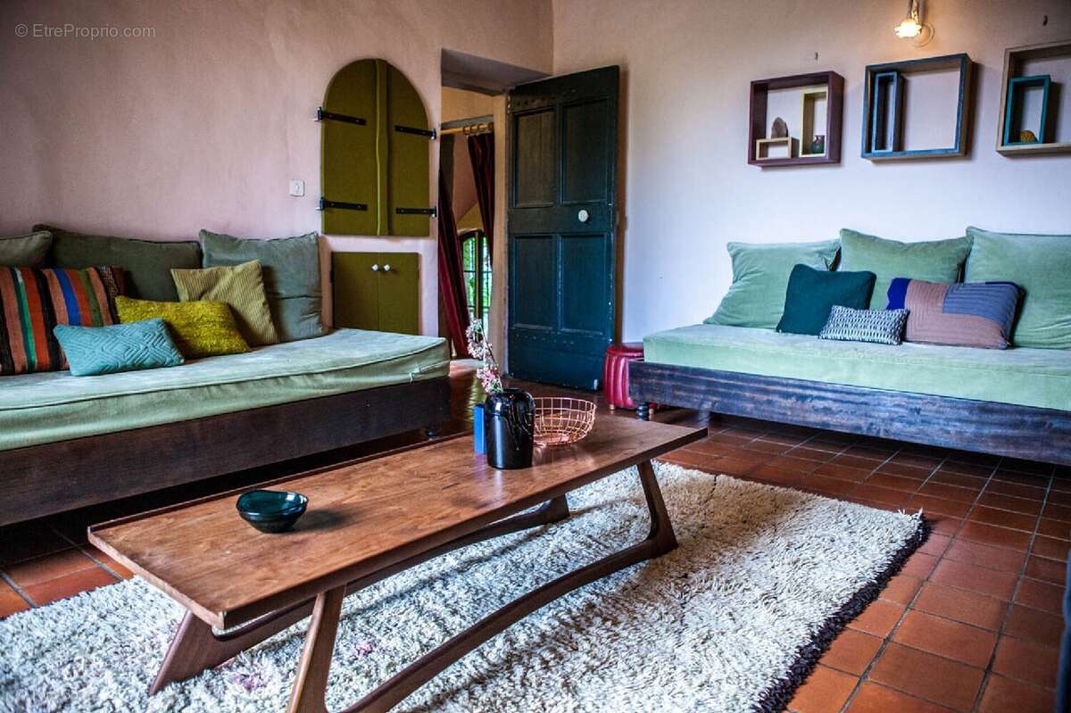 434 m² à Cardet  - photo 6