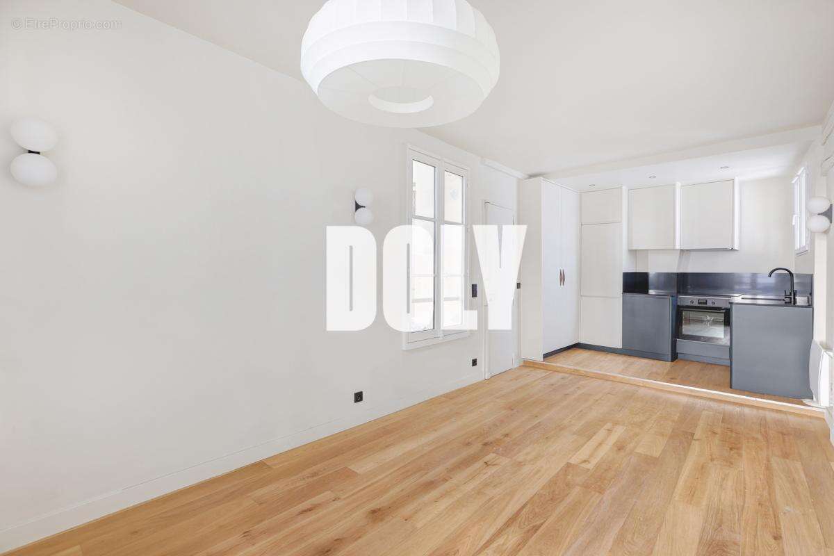 Appartement à PARIS-6E