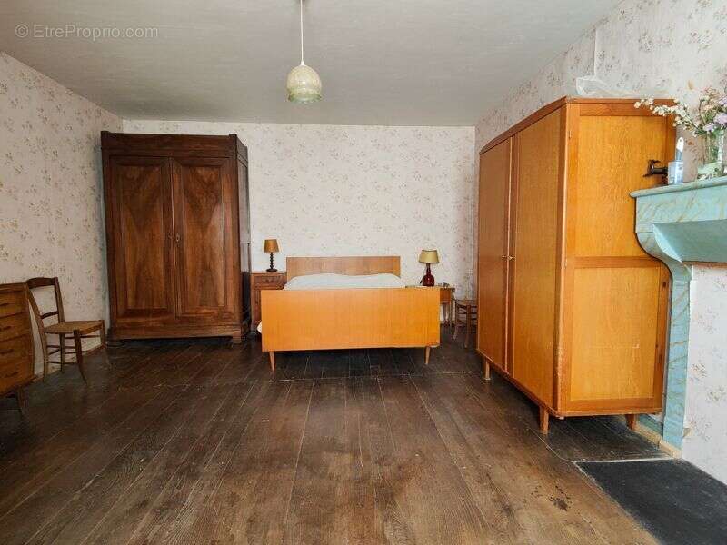 Maison à SAUZE-VAUSSAIS