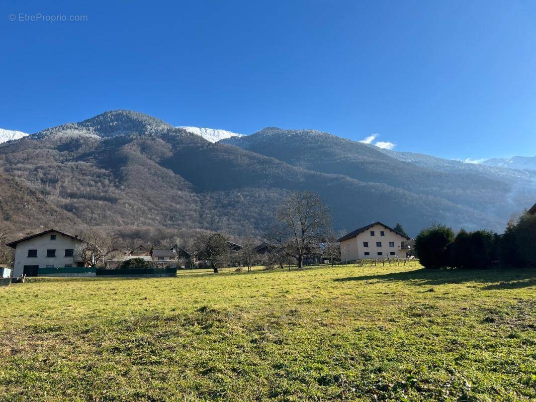 Appartement à TOURS-EN-SAVOIE