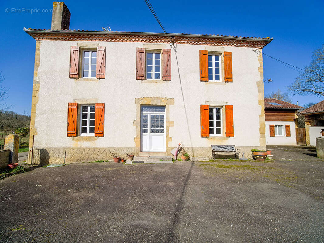 Maison à GEAUNE